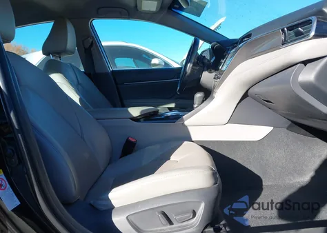 2018 Toyota Camry Xse z USA, uszkodzony, nr VIN 4T1B61HK2JU004656